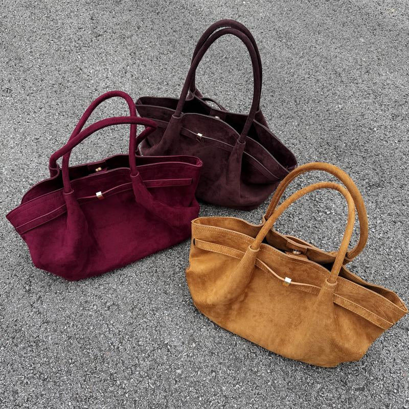 Suede Women'S New Autumn and Winter High-End Niche Design Large-Capacity Commuter Retro Handbag Perfect Mom a Fordable for Work Cute Work Suede Adjustable Strap Bucket Crossbody Purse Fall Handbag 2025 Large Capacity Women'S Bucket